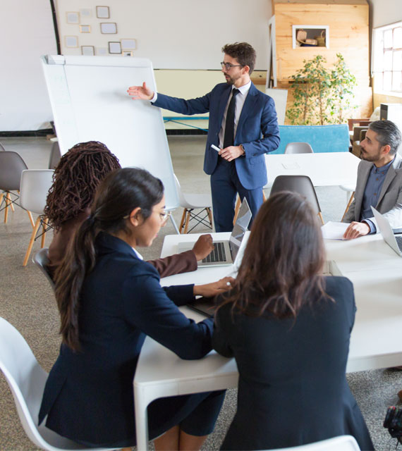 Intégrer une école de commerce et de management